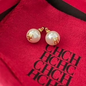 Carolina Herrera Pearl Earrings